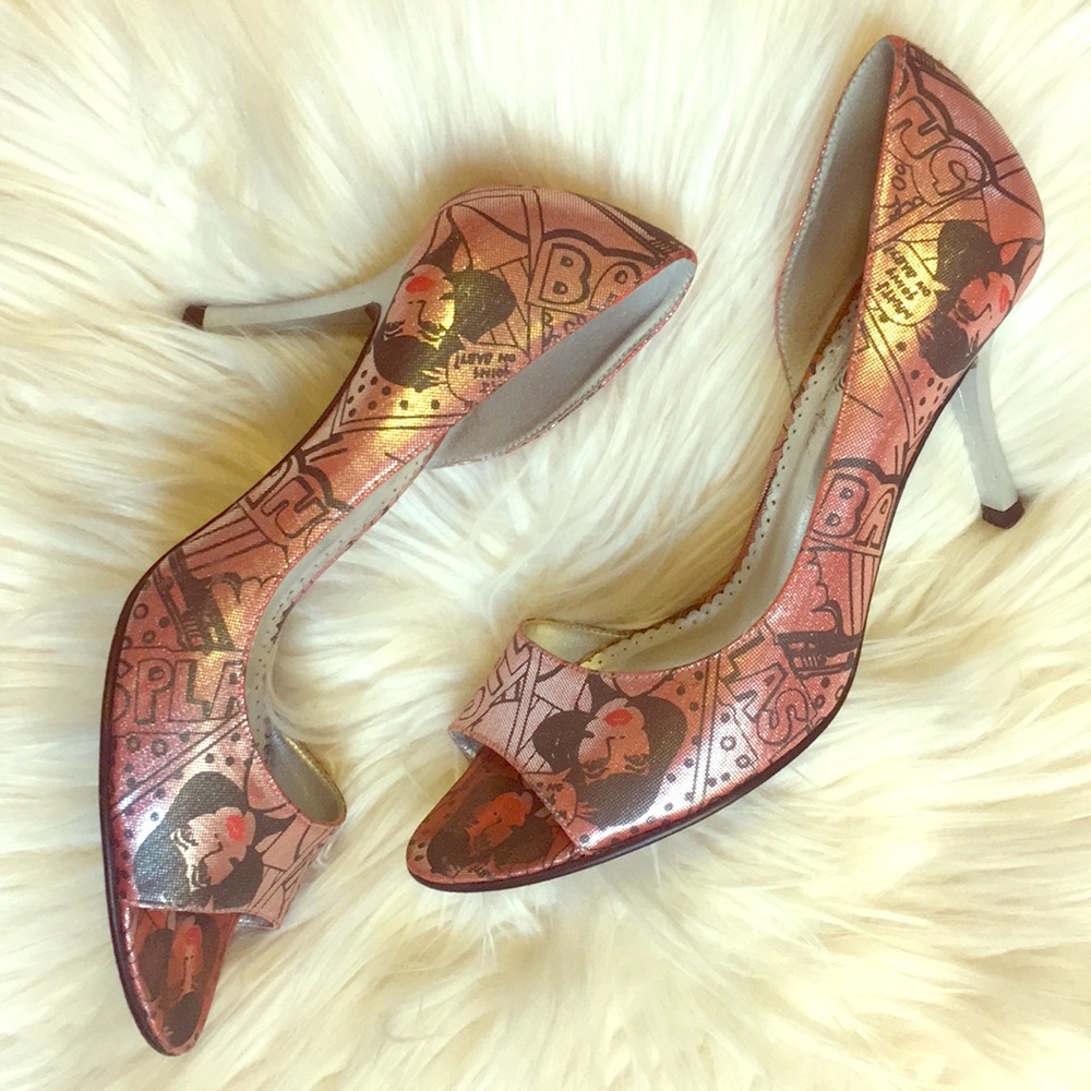 Comic book D’orsay heels